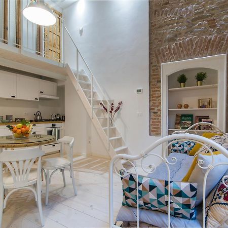 בולוניה University Loft Apartment מראה חיצוני תמונה